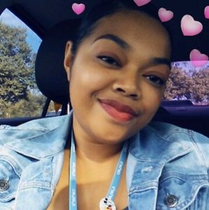 Meet your Posher, Akisi